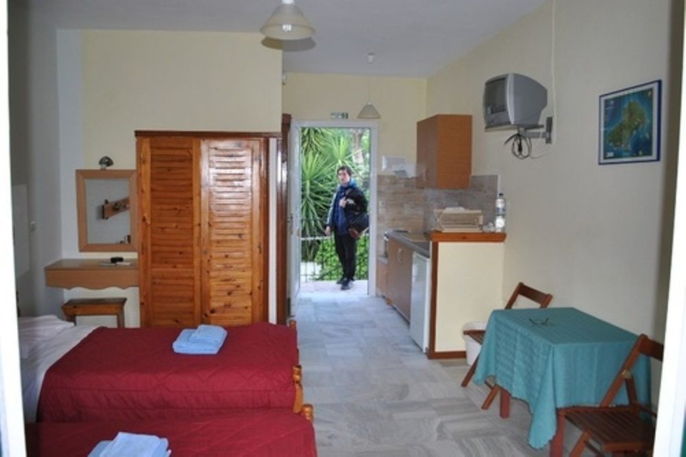 Stelios Studios Megali Ammos  Exterior photo
